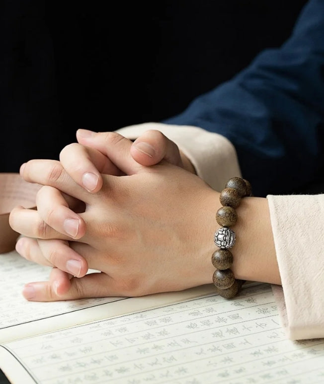 Men's Pi Xiu Wealth Luck Agarwood Bracelet – Chinese Money Attracting Beads, Feng Shui Prosperity Charm, Natural沉香 Wood Handmade Jewelry